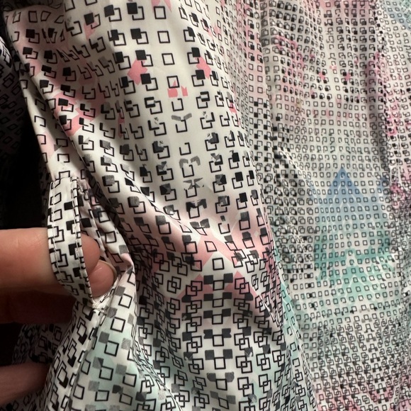 Fabletics Reversible Like New Puffer Jacket with Belt. Size Medium - Picture 12 of 16